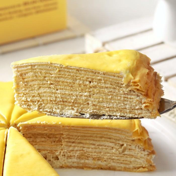 

Belah Doeren Durian Mille Crepes 2 Slice