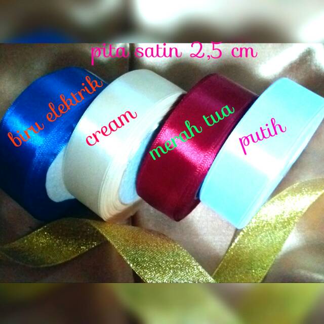 

Pita satin 2,5cm / roll