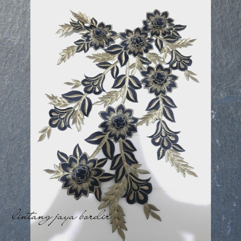 renda bordir bunga aplikasi 3d