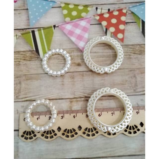 Aplikasi Ring plastik bros bross /ring mutiara sintetis