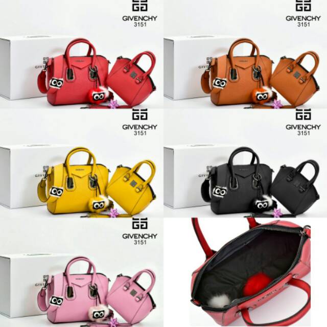 Givenchy Antigona PomPom set Mom&Kid Black Hardware 3151# Free Box

Uk 27x14x22 & 18x12x17