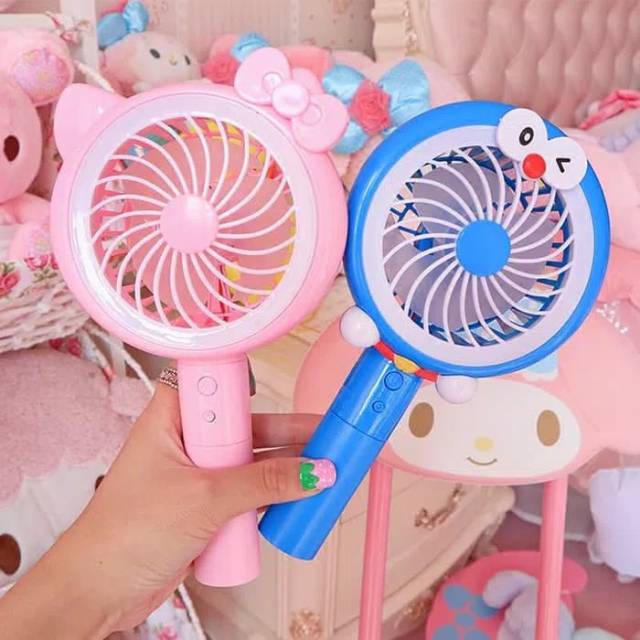 Kipas mini led tangan usb portable charger / mini fan l3d light / kipas mini doraemon hello kitty