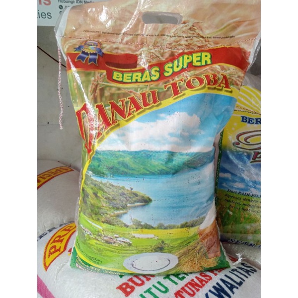 

BERAS SUPER DANAU TOBA 10KG