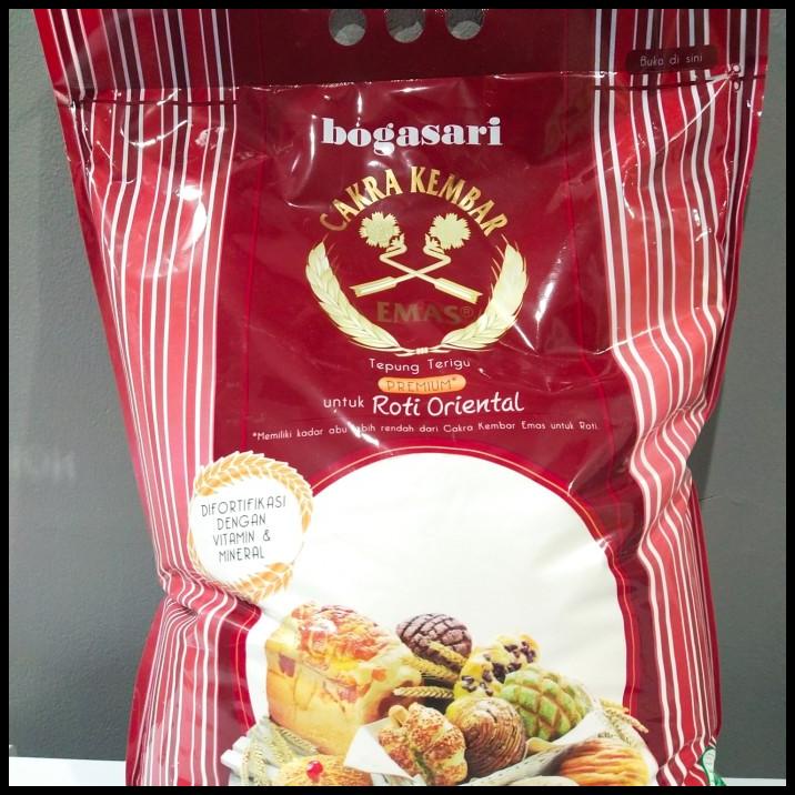 

Tepung Terigu Cakra Kembar Emas Roti Oriental 5Kg