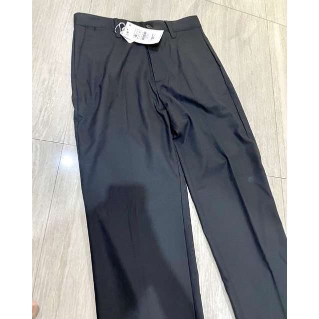 Bershka Men Long Pants Celana panjang bahan Pria Size 29 Original