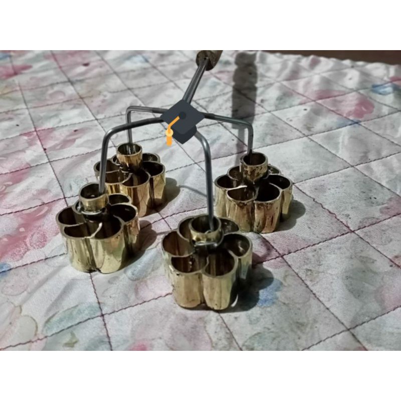 Cetakan Kembang Goyang kuningan gandeng 4 Anti lengket