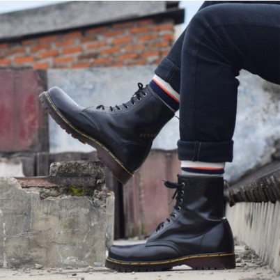 Sepatu Dm Marteen Sepatu Boots Fashion Pria Docmart 8 Hole Hitam Kulit Sintetis Sepatu Pria Murah Formal