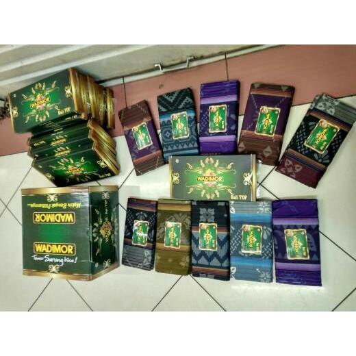 LARIS         sarung wadimor motif Bali TOP  BARU