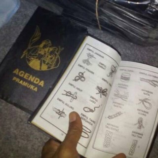 Jual BUKU AGENDA PRAMUKA bijian 104 halaman | Shopee Indonesia