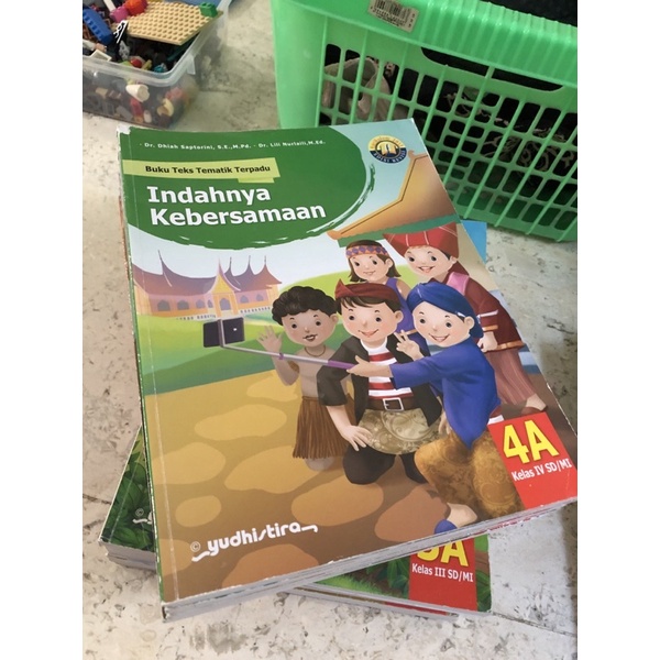Buku Tematik Yudhistira kelas 4 SD 1 set isi 8 buku ABCDEFGH