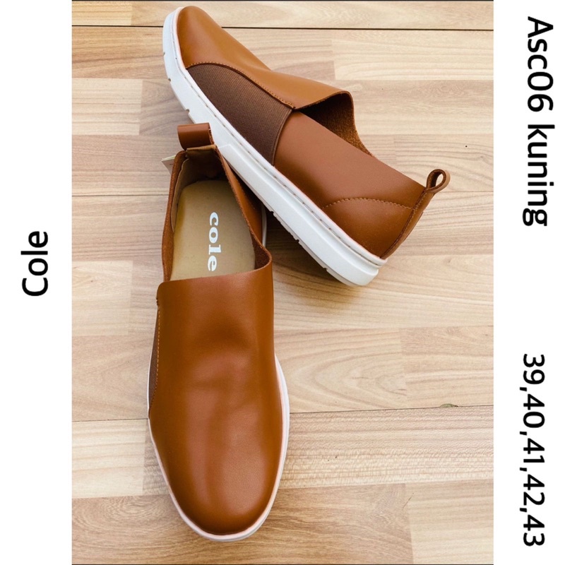 sepatu cole slip on