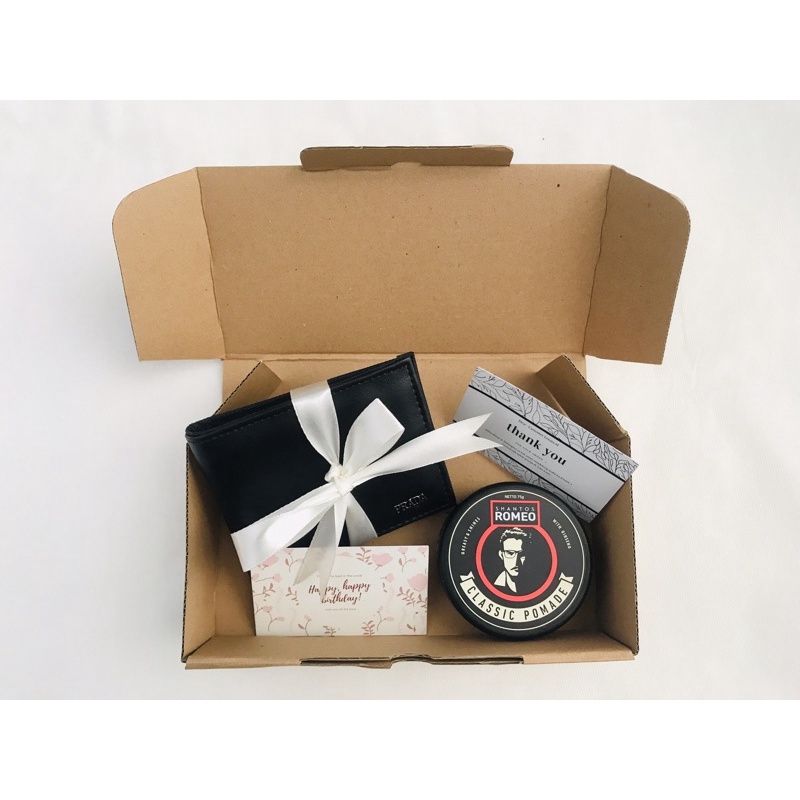 

Hampers Ulang Tahun Cowo Murah Gift kado/Hampers Dompet