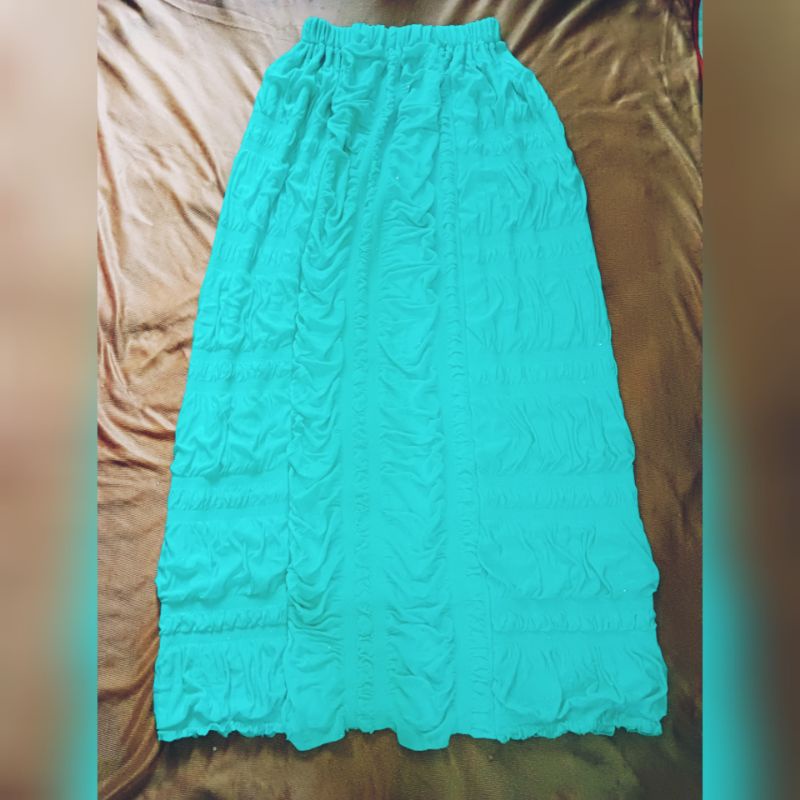 Rok Gelombang Hijau Tosca - Fashion Wanita