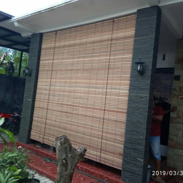Tirai Kayu Bengkirai dan Merbau L 2m X T 3m