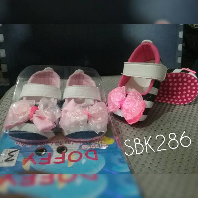 Sepatu baby