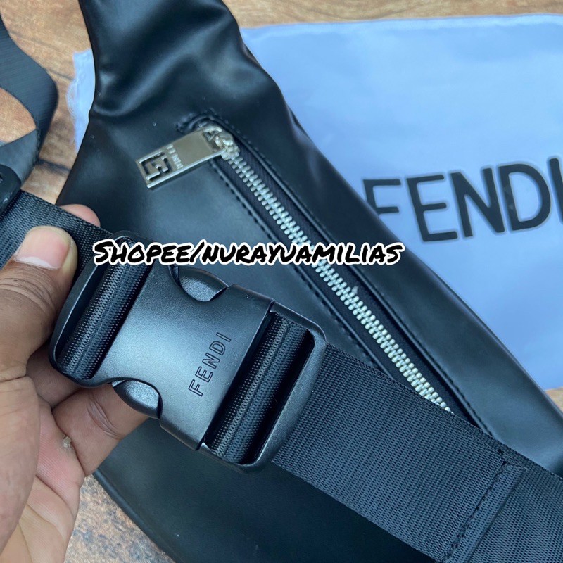 Waistbag Fendi Eyes Like ori import waist bag pria branded tas selempang fendi pria