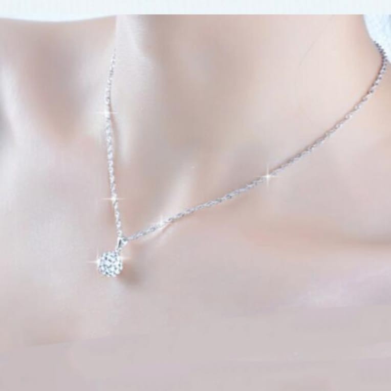 Kalung TITANIUM Wanita Rantai Itally Bola Lapis Putih Permata Elegan Simple Trendy Anti Karat