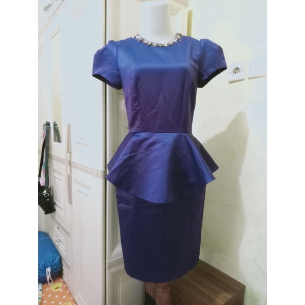 DRESS TITI KAMAL DESIGNER BY. DENNY WIRAWAN