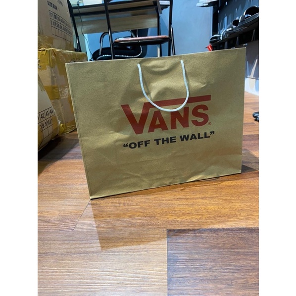 

PAPER BAG SEPATU