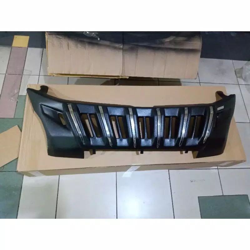 Cover grill xpander cross 2019 2021 - sillplate samping xpander cross palet