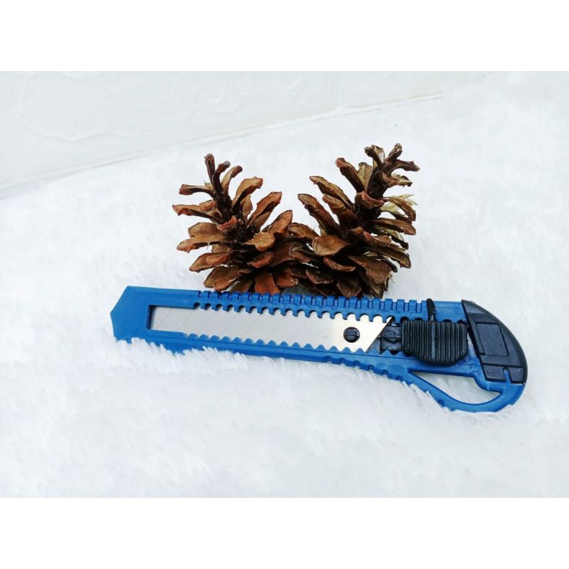 

Pisau cutter besar dop doff jenia