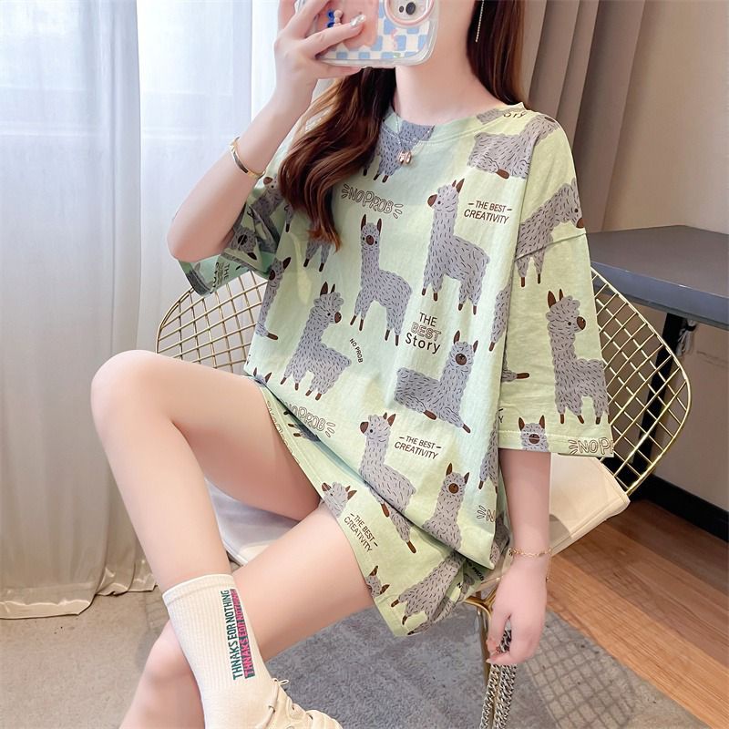 THISTLE - Oversize Tee Tshirt Wanita Model Longgar Motif Alpaca Lama