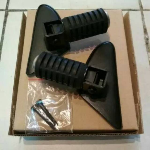 Foot Step / FOOTSTEP Vespa LX Primavera S125/150 dan New Sprint.Aksesoris Vespa