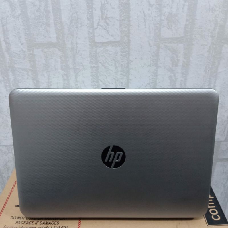 Laptop HP 14  AMD A8-7410 Amd Radeon R5 Graphic Ram 4GB HDD 500 GB Full aplikasi Siap pakai  Windows 10