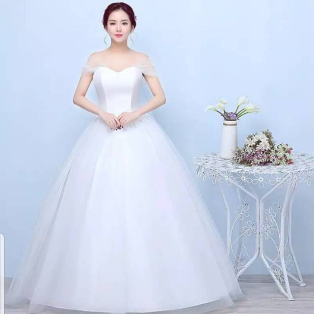 Gaun Pengantin  ballgown putih  tulle  / ballgown  wedding dress / gaun pernikahan simple dress