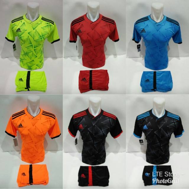 Baju Kaos Olahraga Jersey Bola Setelan Futsal / Volly  Adidas Ad08