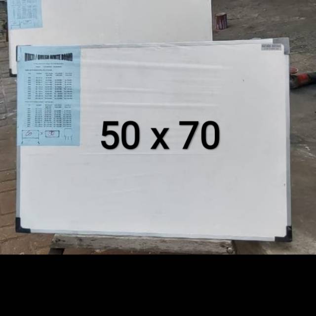 

Whiteboard tebal 50 x 70 papan tulis 50 x 70 cm