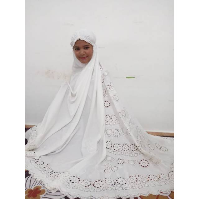 Mukena bordir bukittinggi full putih