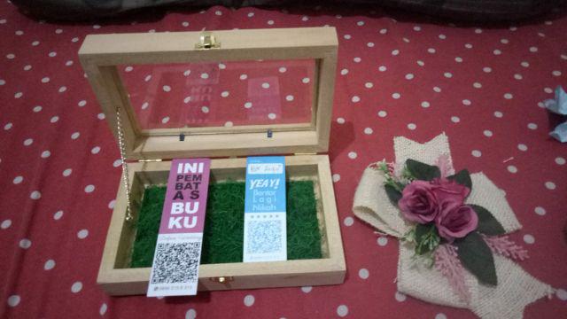 Kotak Uang Kayu Window Akrilik Untuk Seserahan/ Lamaran Kuk W