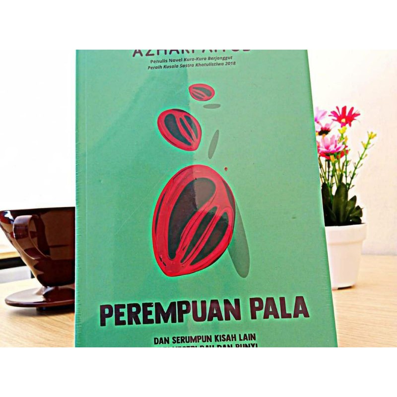 Bookology Perempuan Pala Azhari Aiyub