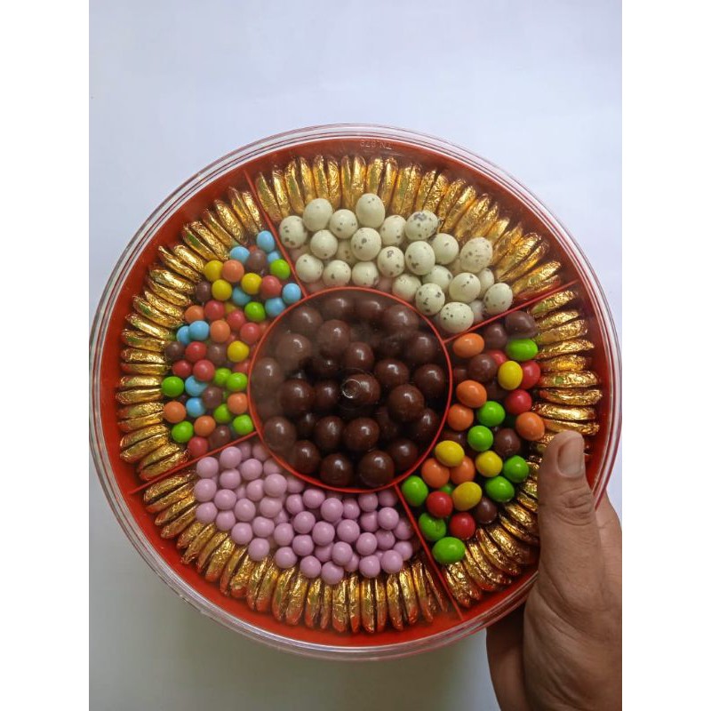 

EDISI LEBARAN PARSEL COKLAT L'AGIE ORIGINAL CANTIK MENARIK TRAY BULAT