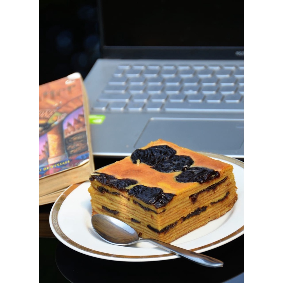 

Lapis Legit Premium Prunes Size Small (Softbox)