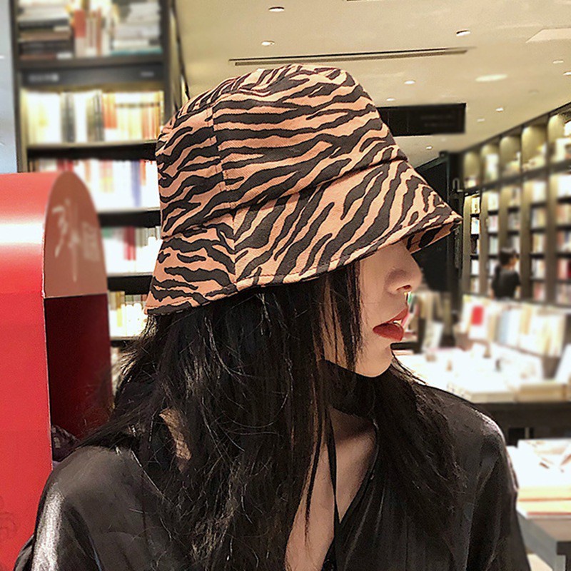 Topi Bucket Motif Zebra Gaya Jepang Retro Untuk Wanita