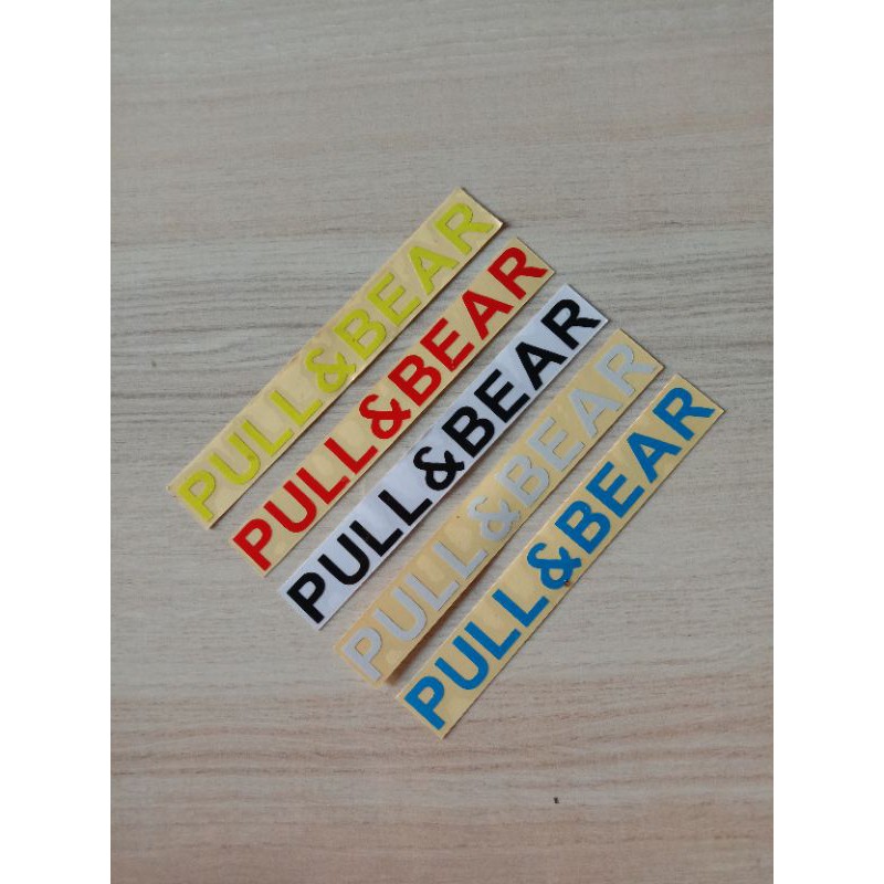 

sticker cutting Pull&bear