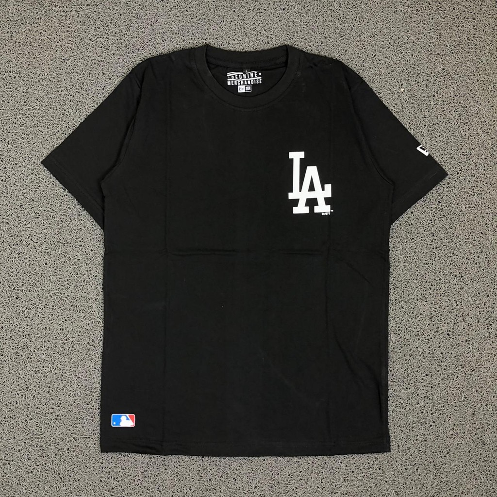 Kaos New Era Yankees New York Logo Side Printed Tees Black