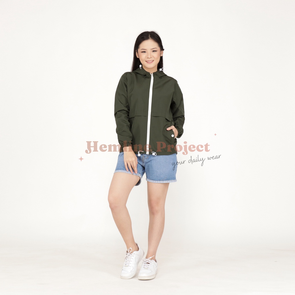 Elmyra Forest Green - Jaket Parasut Hoodie Wanita