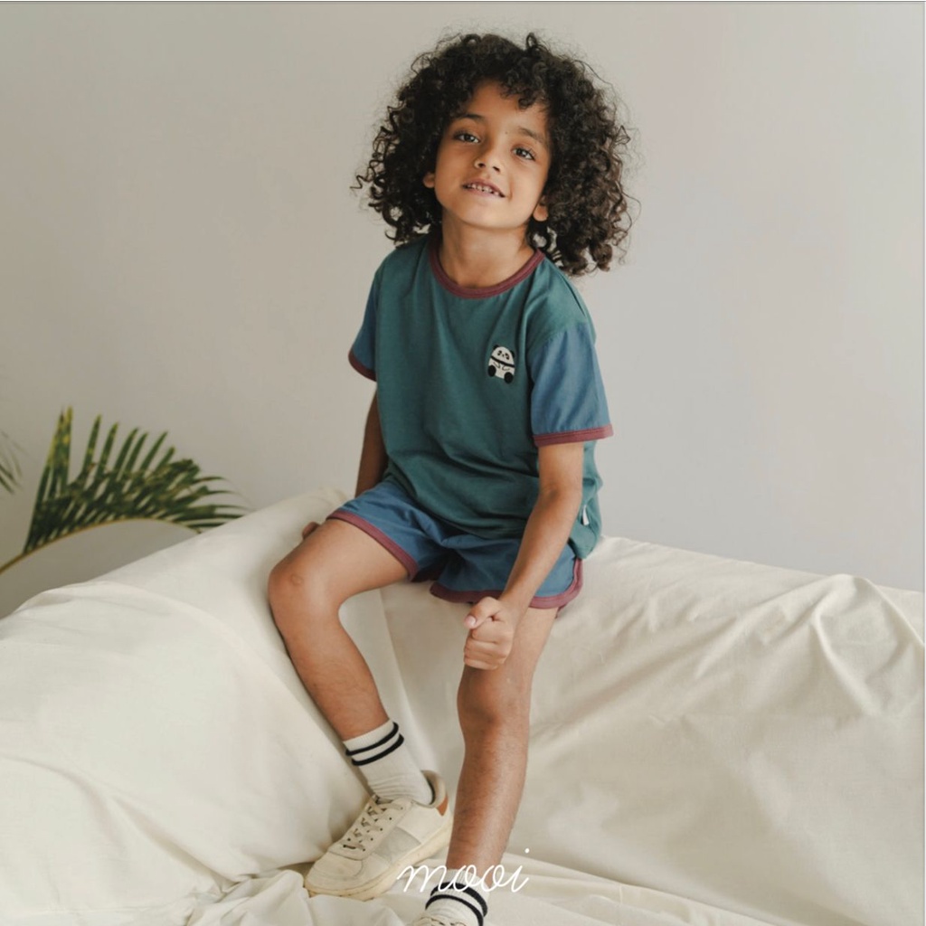 MOOI RETRO SET TRICOLLOR- Baju bayi/SETELAN ANAK MOOI/Mooi stelan Tshirt Retro set