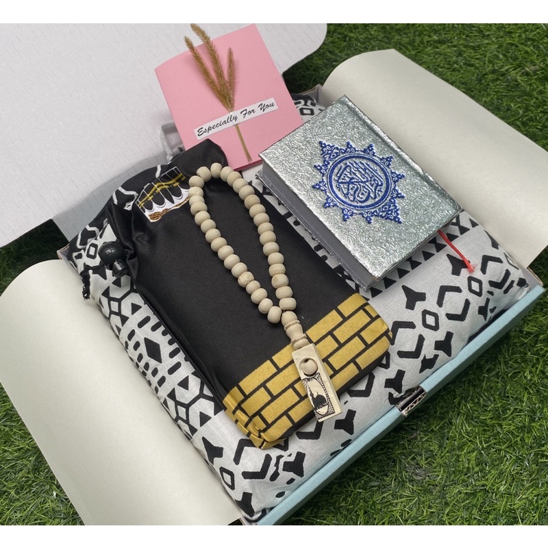 Paket Alat Sholat/hampers alat sholat/Hampers pernikahan/hampers ulang tahun/kado ultah/kado ulang tahun/hadiah ulang tahun/kado ultah cewek/kado nikah islami/kado ultah islami/hampers wisuda/kado wisuda/kado cewek/wedding gift/birthday gift/kado wedding