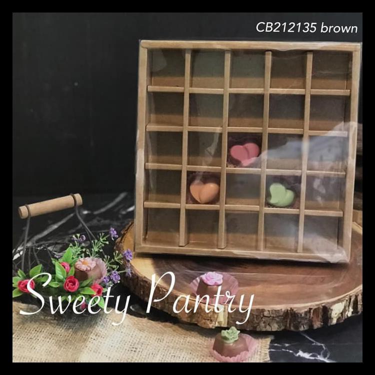 

Box Nastar Sekat Mika / Dus Kotak Sekat / Box Cookies Gift (Cb212135B)