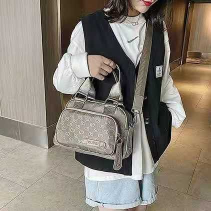 tas selempang wanita import ZR set dompet / tas wanita import / tas branded cewek P4O7