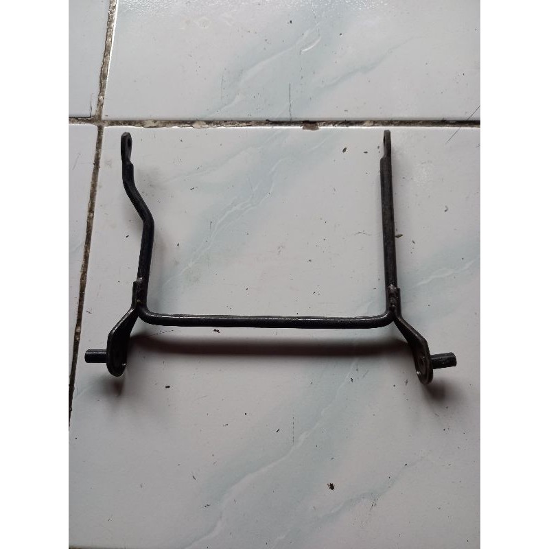 pangkon sayap vega lama brecket dudukan dek vega lama ori