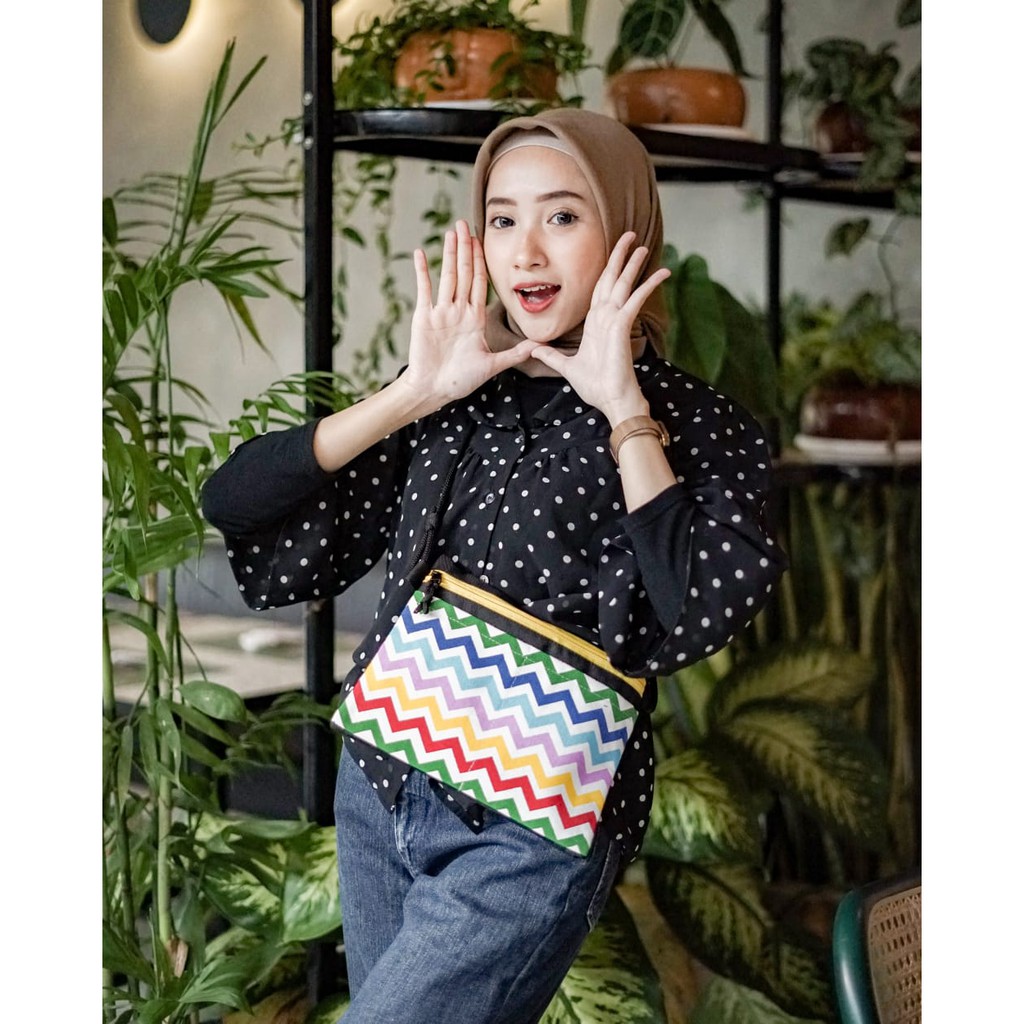 SLING BAG SACOCHE RAINBOW // taskanvasbdg - tas selempang wanita motif - tas pouch cewek kecil lucu