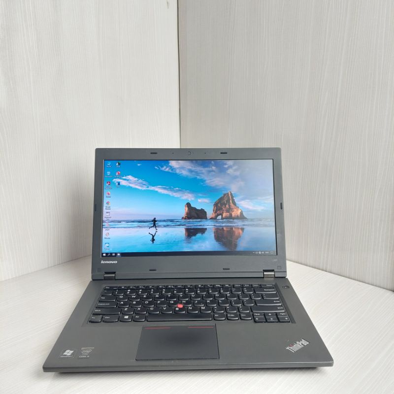 Laptop Lenovo Thinkpad L440,No camera Intel Core i5-4300 CPU @ 2.59 GHz,Ram 8gb,ssd 128 gb