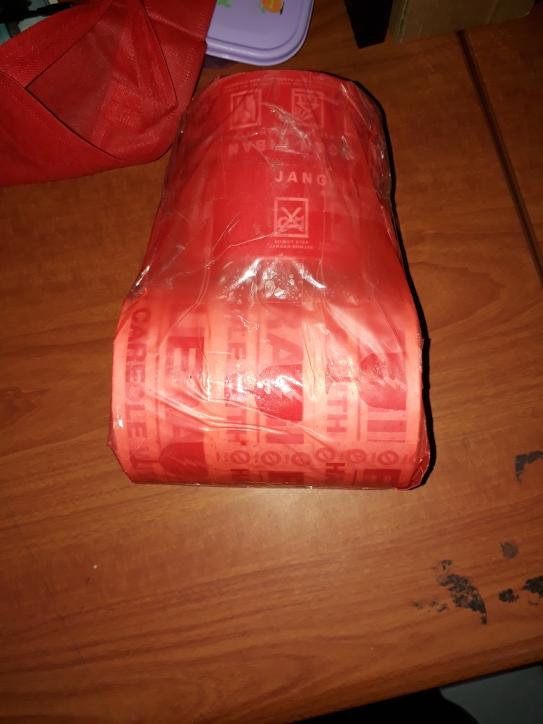 Daimaru Tape - Lakban - Fragile - Merah/putih - 2 Inchi 100 Meter