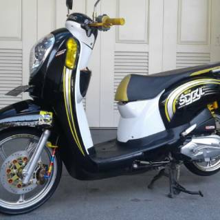 BISA COD Striping Stiker Lis Thailand Motor Honda Scoopy BISA COD Striping Stiker Lis Thailand Motor Honda Scoopy