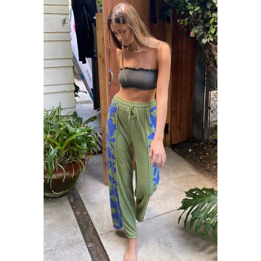 URBAN OUTFITTERS TRACK PANTS